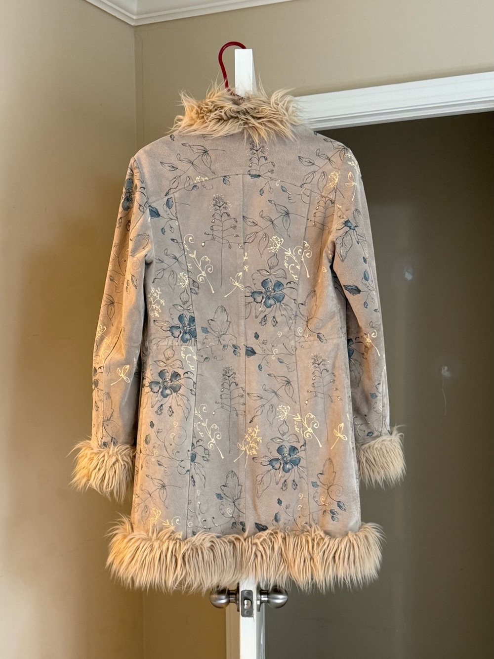 ✨ VINTAGE WILSONS LEATHER MAXIMA FLORAL COAT ✨ Size Small - Picture 10 of 14